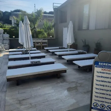 Seren Hotel *
